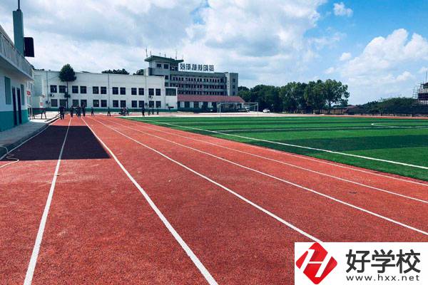 邵陽鐵航中等職業(yè)學院的高鐵乘務專業(yè)怎么樣？就業(yè)前景如何？