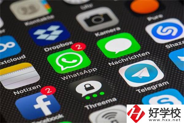 湖南職校學(xué)什么專業(yè)更好就業(yè)？職校生真的容易就業(yè)嗎？