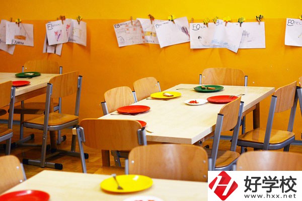 在長沙讀中專，沒有興趣愛好怎么選合適的專業(yè)？