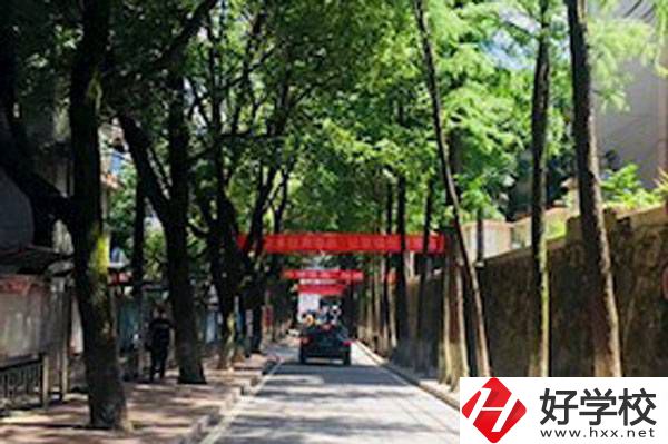 長(zhǎng)沙航天學(xué)校地址在哪里，校園環(huán)境如何？