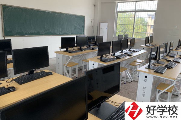 岳陽市君山區(qū)有哪些中專？可以學(xué)什么專業(yè)？