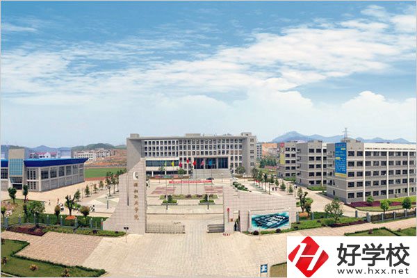 婁底有哪些民辦職高？哪所比較好？