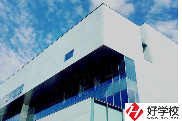 桂陽縣職業(yè)技術(shù)教育學(xué)校招生辦電話是什么？