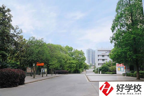 邵陽工業(yè)學(xué)校怎么樣？就業(yè)前景如何？