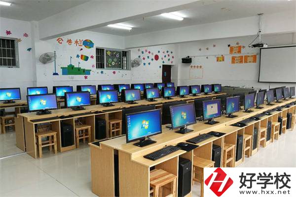 邵陽有適合女生就讀的中專嗎？有什么專業(yè)可以學(xué)習(xí)？