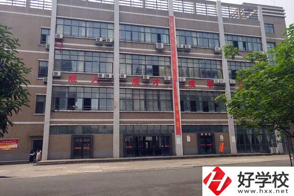想在衡陽學(xué)數(shù)字媒體技術(shù)專業(yè)，有什么學(xué)校推薦？