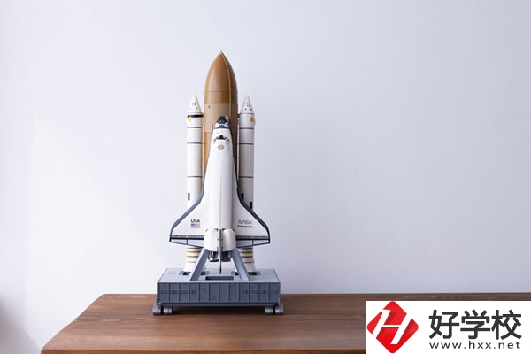 長(zhǎng)沙航天學(xué)校怎么樣？宿舍好不好？