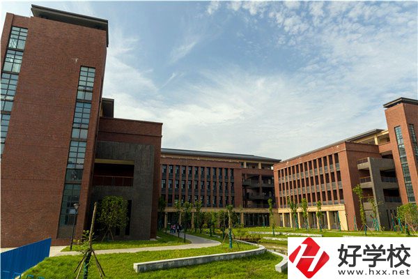 常德汽車機電學校就業(yè)好不好？師資力量怎么樣？