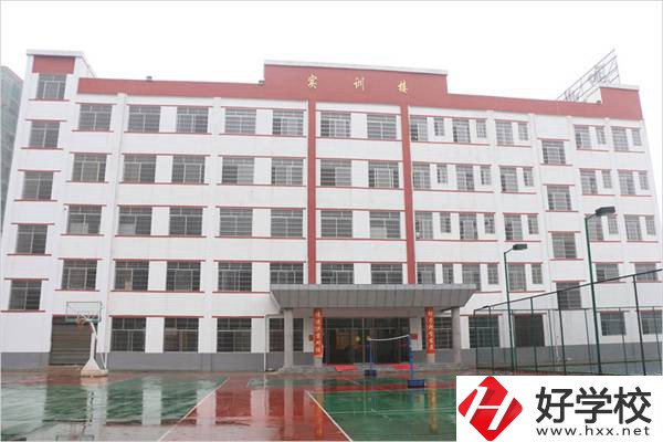 寧遠縣職業(yè)中專學校辦學怎么樣？就業(yè)升學情況如何？