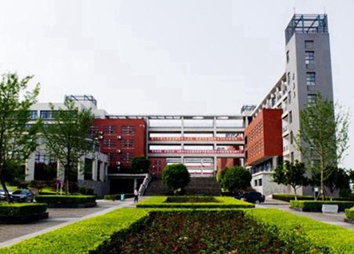 北京機(jī)械工業(yè)學(xué)校2024年學(xué)費(fèi)多少？貴嗎？