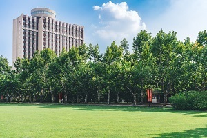 普通專升本考試能不能接受跨專業(yè)報(bào)考？相近專業(yè)指的是什么？
